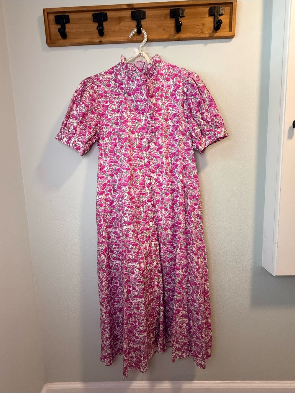 Pink Floral Short-Sleeve Midi Button Down Dress Large